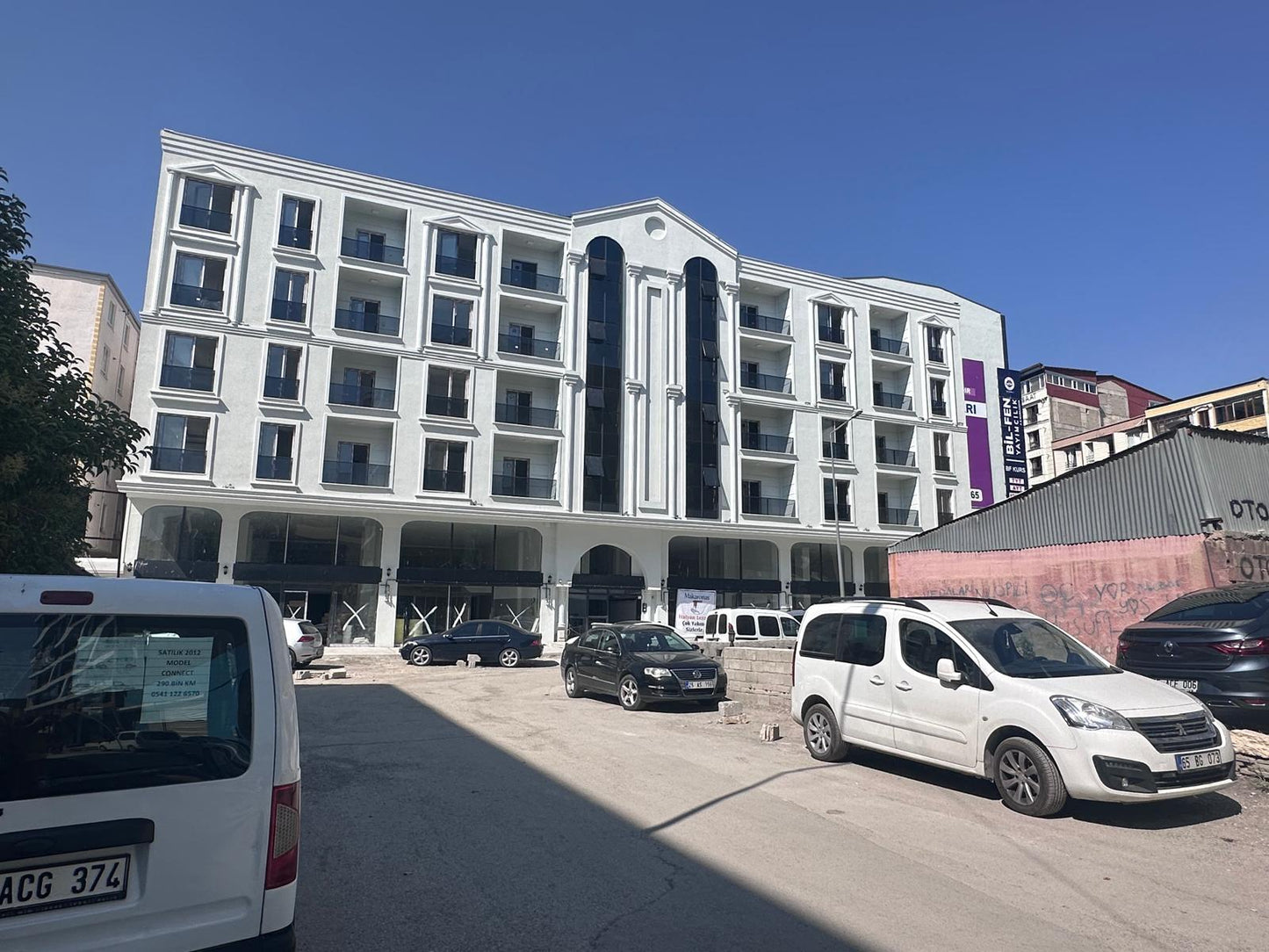 Symmetrical Maraş Houses